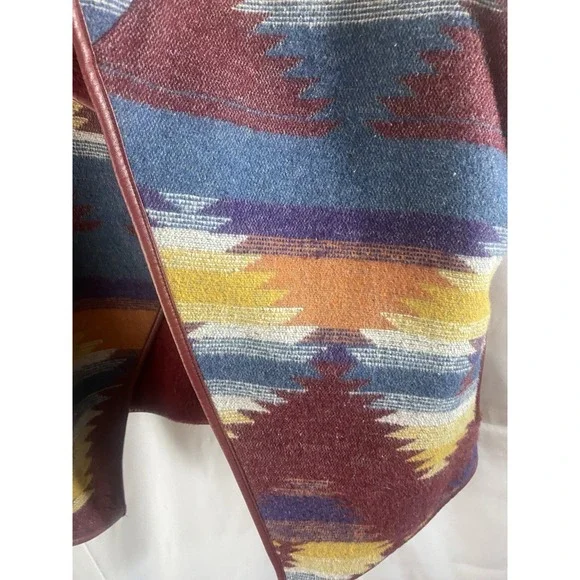 Lucky & Blessed‎ Womens L Burgundy Southwest Aztec Fleece Lined Vest Cardigan - Picture 6 of 11